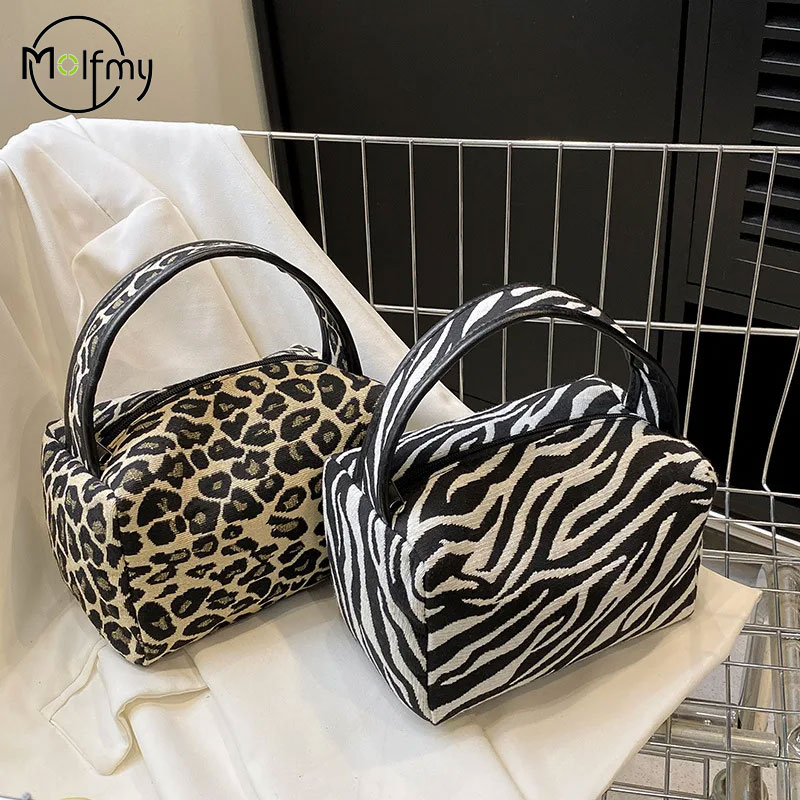 Sac de maquillage léopard de l - Luxury Skincare & Spa avis et prix